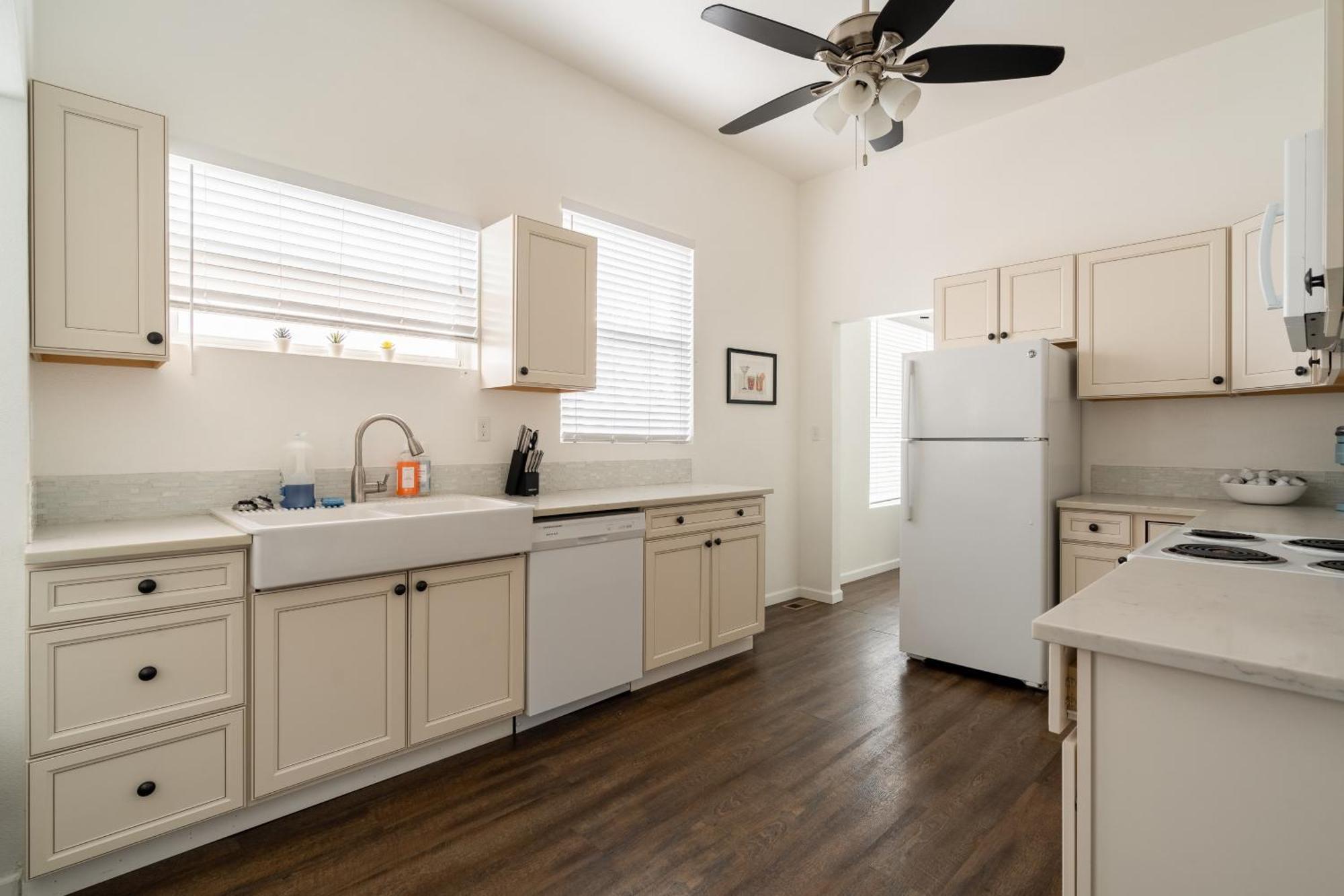 - Renovated 3br Tilikum View In Heart Of Se Division Portland