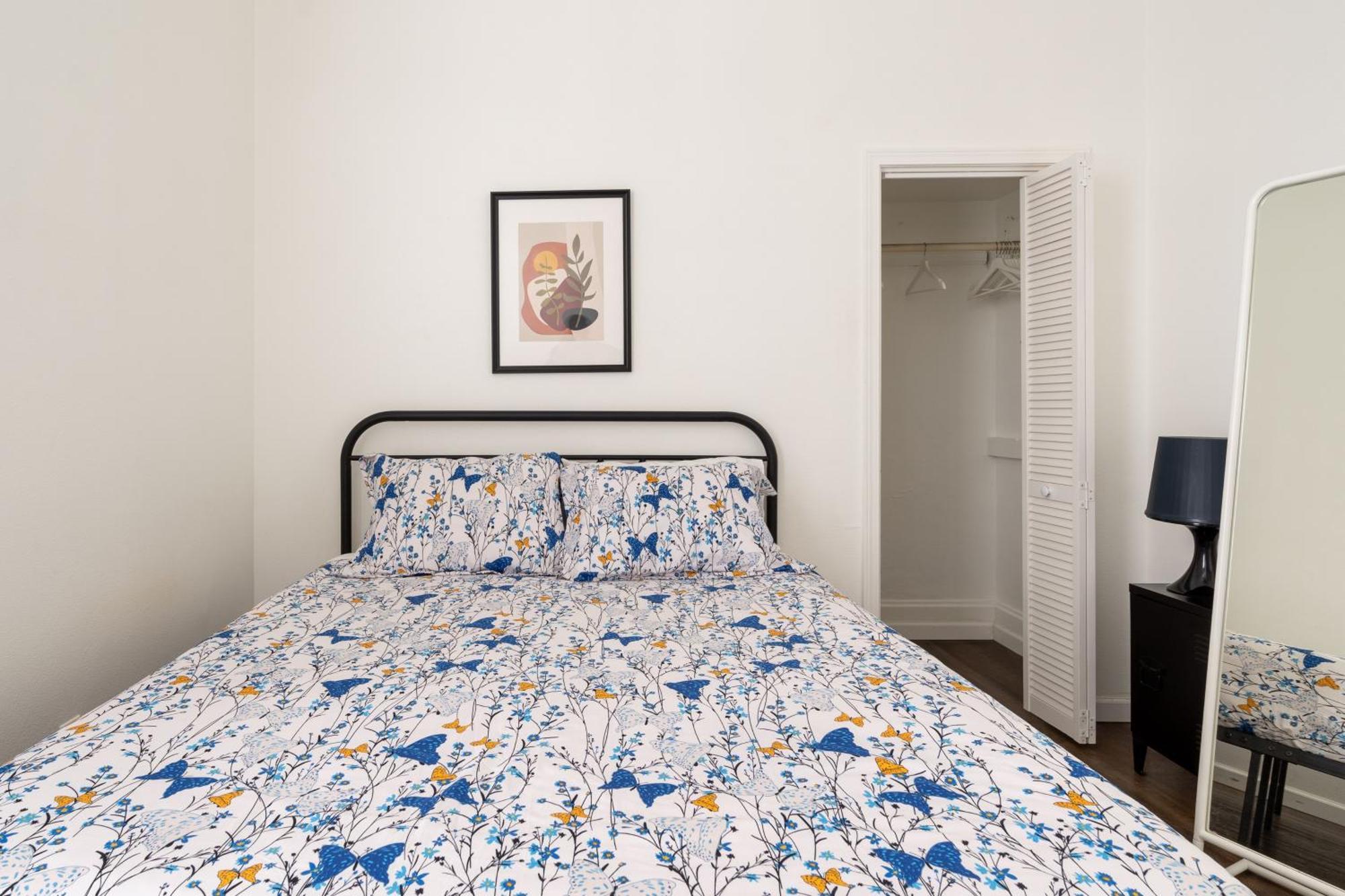 Holiday home - Renovated 3br Tilikum View In Heart Of Se Division